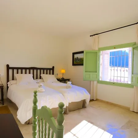 Brenas Premium Rural 4pax *